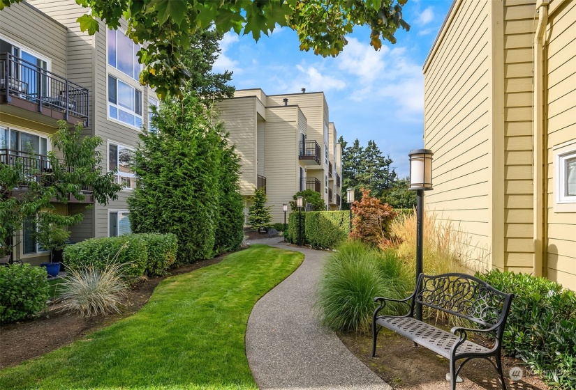 5844 75th Street, Seattle, Washington 98115, 1 Bedroom Bedrooms, ,1 BathroomBathrooms,Residential,For Sale,Sand Piper,75th,NWM2149397