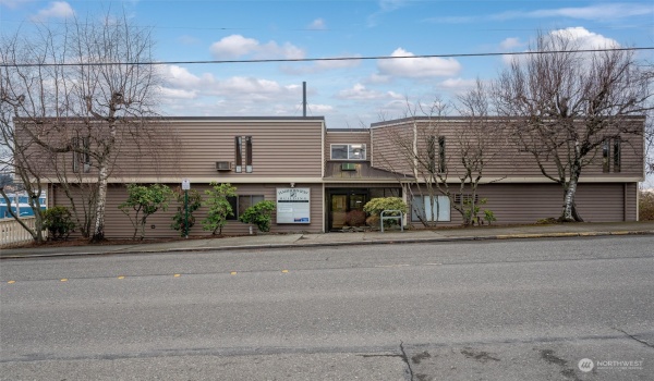 1111 Holly Street, Bellingham, Washington 98225, ,Commercial Sale,For Sale,Holly,NWM2044549