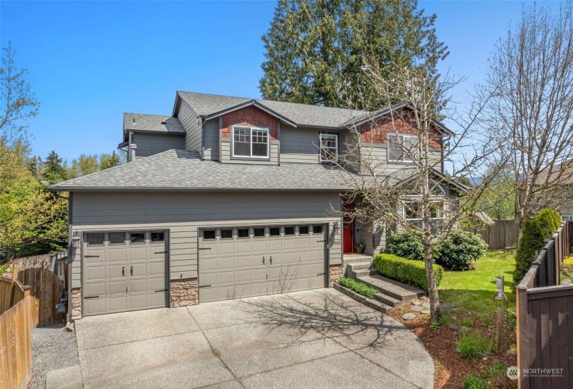 11849 33rd Place, Lake Stevens, Washington 98258, 5 Bedrooms Bedrooms, ,3 BathroomsBathrooms,Residential,For Sale,33rd,NWM2055857