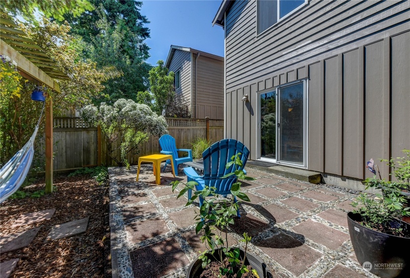 739 89th Street, Seattle, Washington 98103, 3 Bedrooms Bedrooms, ,2 BathroomsBathrooms,Residential,For Sale,89th,NWM2125552