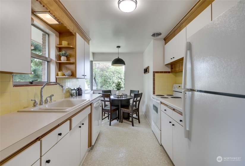 8035 19th Avenue, Seattle, Washington 98117, 3 Bedrooms Bedrooms, ,1 BathroomBathrooms,Residential,For Sale,19th,NWM2127714