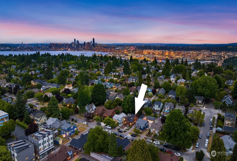 3606 42nd Avenue, Seattle, Washington 98116, 4 Bedrooms Bedrooms, ,2 BathroomsBathrooms,Residential,For Sale,42nd,NWM2127662