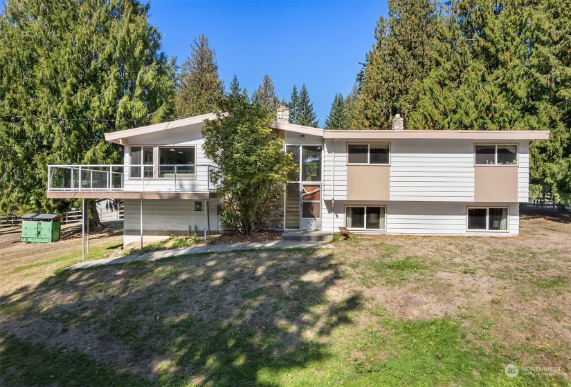 20524 26th Street, Sammamish, Washington 98075, 3 Bedrooms Bedrooms, ,Residential,For Sale,26th Street,NWM2163256